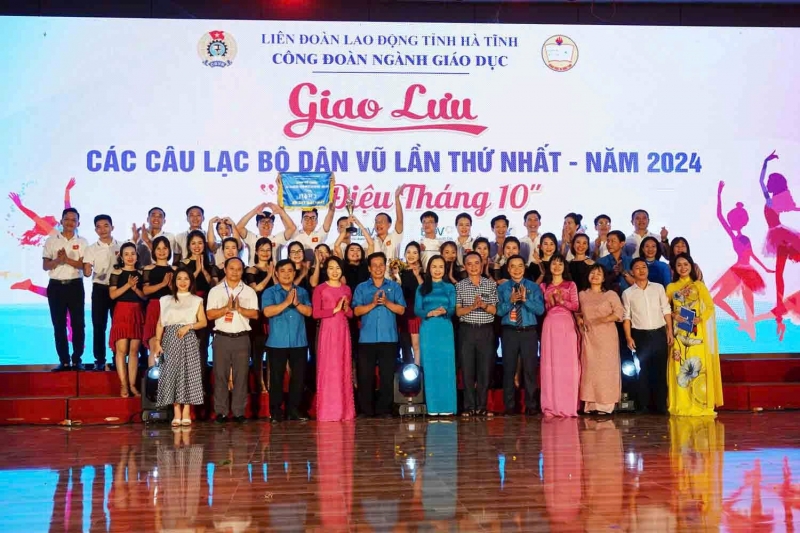 Công đoàn ngành Giáo dục: Nhiều hoạt động ý nghĩa, thiết thực nhân Ngày Phụ nữ Việt Nam 20/10